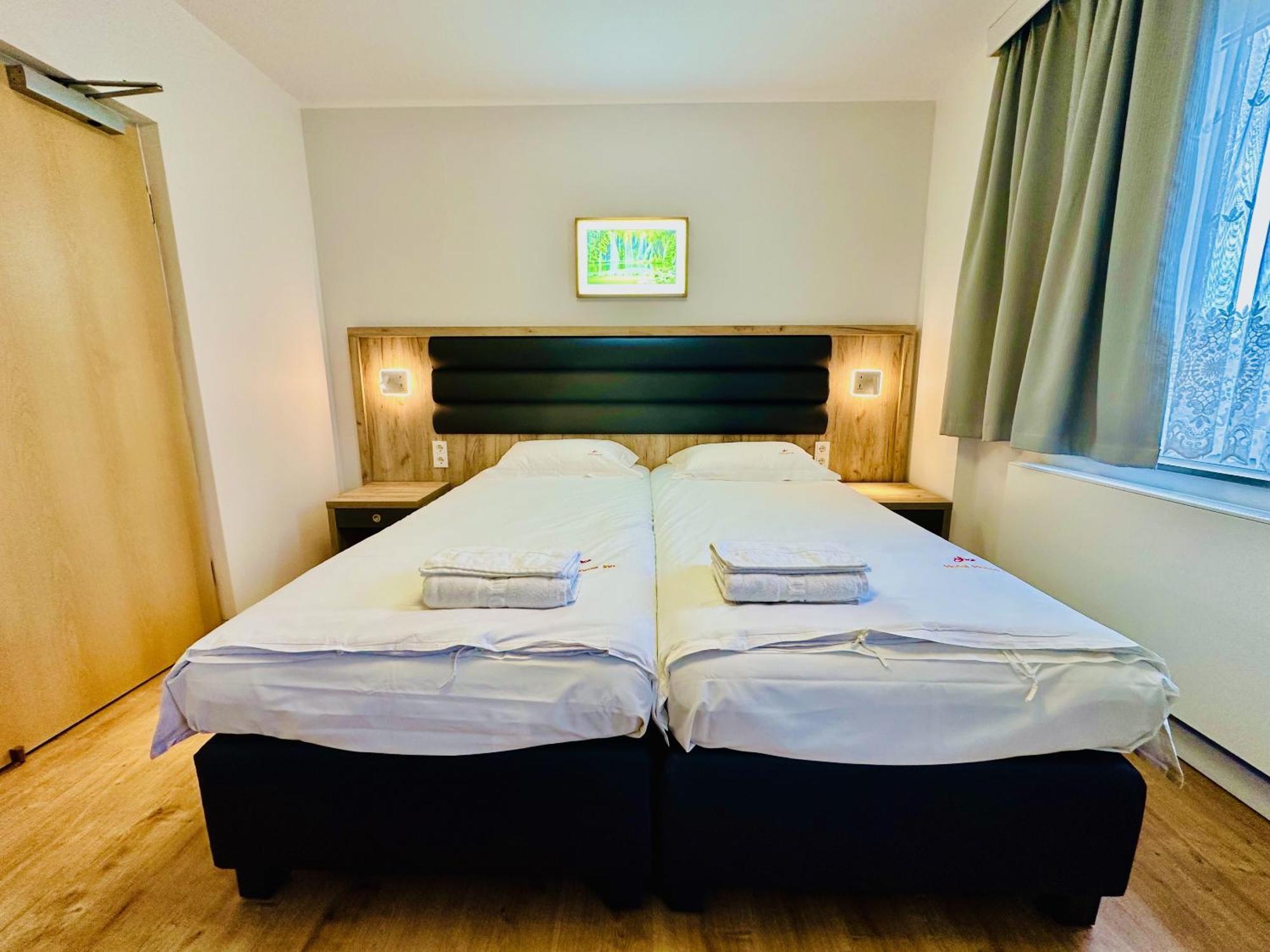 Home Inn Hotel Дормаґен Номер фото